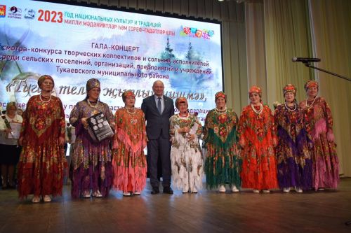 В доме культуры поселка Новый: Гала-концерт «Туган телдә җырлый чишмә» собрал лучшие творческие коллективы и исполнителей нашего района