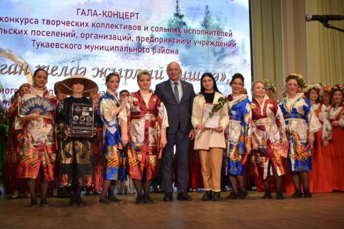 В доме культуры поселка Новый: Гала-концерт «Туган телдә җырлый чишмә» собрал лучшие творческие коллективы и исполнителей нашего района
