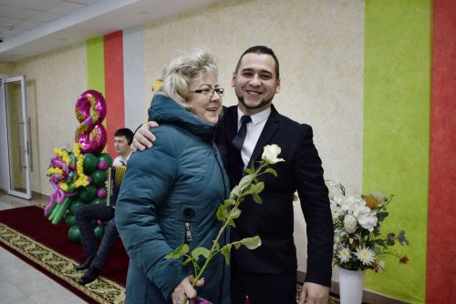 Поздравили с 8 марта