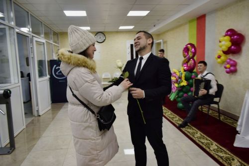 Поздравили с 8 марта