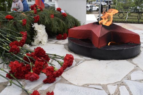 В селе Бурды у памятника воинам-односельчанам, погибшим в Великой Отечественной войне, прошел праздник, посвященный 78-й годовщине Великой Победы
