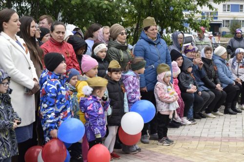 В селе Бурды у памятника воинам-односельчанам, погибшим в Великой Отечественной войне, прошел праздник, посвященный 78-й годовщине Великой Победы