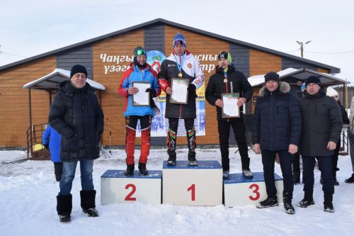 Прошло первенство и чемпионат района по лыжным гонкам, посвящённый памяти Героя Советского Союза Нурми Шарипова