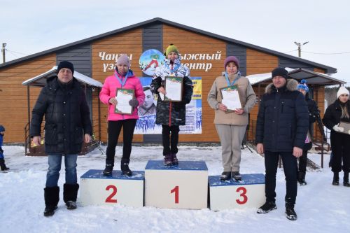 Прошло первенство и чемпионат района по лыжным гонкам, посвящённый памяти Героя Советского Союза Нурми Шарипова