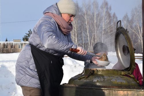 Прошло первенство и чемпионат района по лыжным гонкам, посвящённый памяти Героя Советского Союза Нурми Шарипова