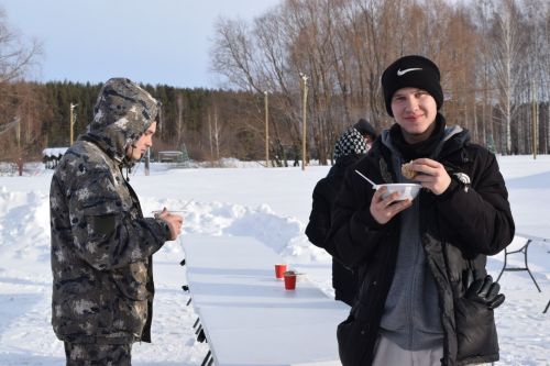 Прошло первенство и чемпионат района по лыжным гонкам, посвящённый памяти Героя Советского Союза Нурми Шарипова