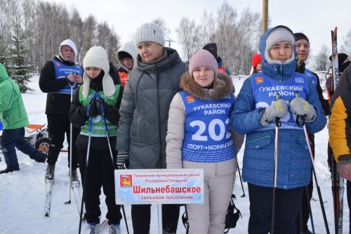 Прошло первенство и чемпионат района по лыжным гонкам, посвящённый памяти Героя Советского Союза Нурми Шарипова