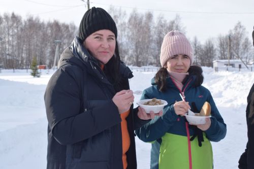 Прошло первенство и чемпионат района по лыжным гонкам, посвящённый памяти Героя Советского Союза Нурми Шарипова