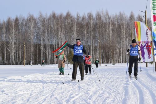 Прошло первенство и чемпионат района по лыжным гонкам, посвящённый памяти Героя Советского Союза Нурми Шарипова