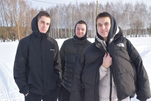 Прошло первенство и чемпионат района по лыжным гонкам, посвящённый памяти Героя Советского Союза Нурми Шарипова