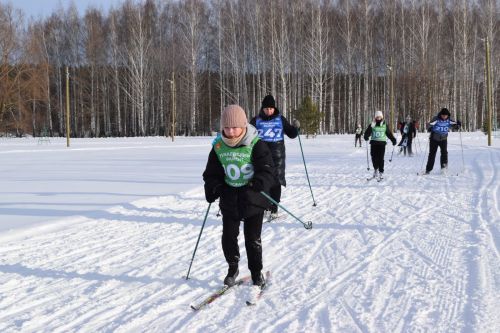 Прошло первенство и чемпионат района по лыжным гонкам, посвящённый памяти Героя Советского Союза Нурми Шарипова