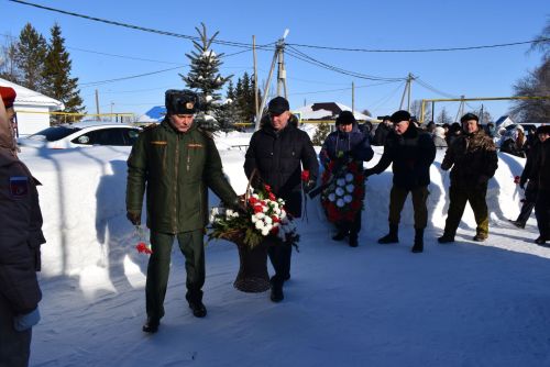 Митинг памяти в Тукаевском районе: Тукаевцы почтили память павших воинов Афганистана