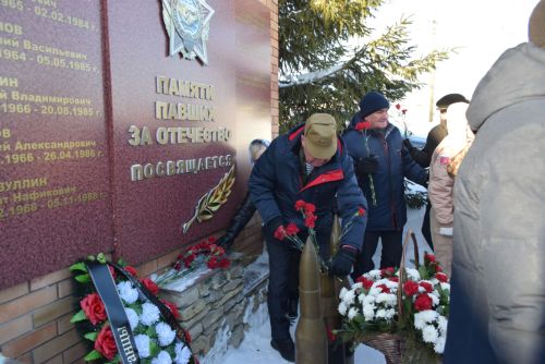 Митинг памяти в Тукаевском районе: Тукаевцы почтили память павших воинов Афганистана