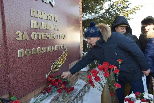 Митинг памяти в Тукаевском районе: Тукаевцы почтили память павших воинов Афганистана