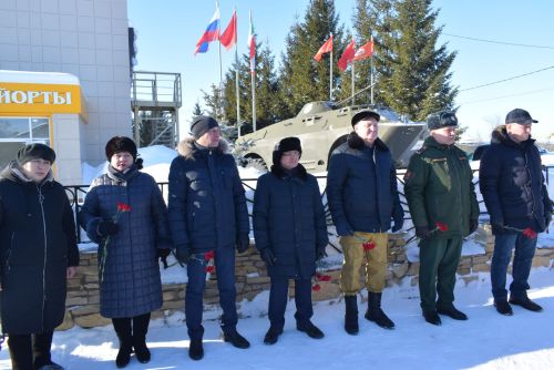 Митинг памяти в Тукаевском районе: Тукаевцы почтили память павших воинов Афганистана
