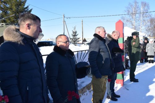 Митинг памяти в Тукаевском районе: Тукаевцы почтили память павших воинов Афганистана