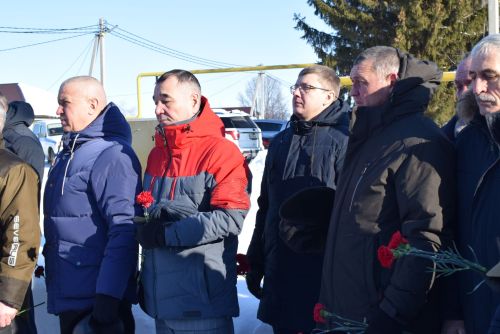 Митинг памяти в Тукаевском районе: Тукаевцы почтили память павших воинов Афганистана