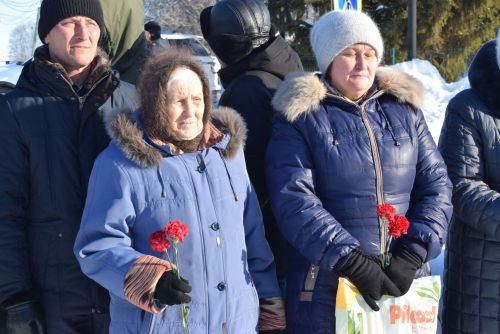 Митинг памяти в Тукаевском районе: Тукаевцы почтили память павших воинов Афганистана