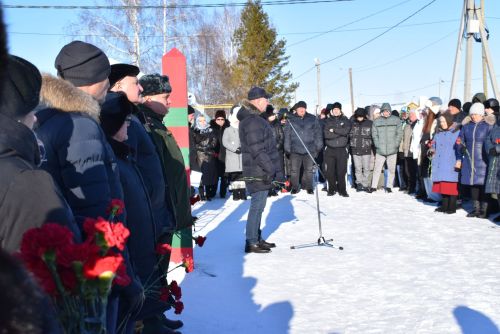 Митинг памяти в Тукаевском районе: Тукаевцы почтили память павших воинов Афганистана