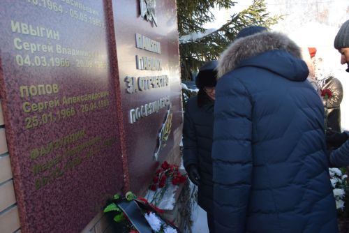 Митинг памяти в Тукаевском районе: Тукаевцы почтили память павших воинов Афганистана