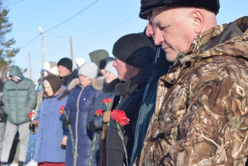 Митинг памяти в Тукаевском районе: Тукаевцы почтили память павших воинов Афганистана