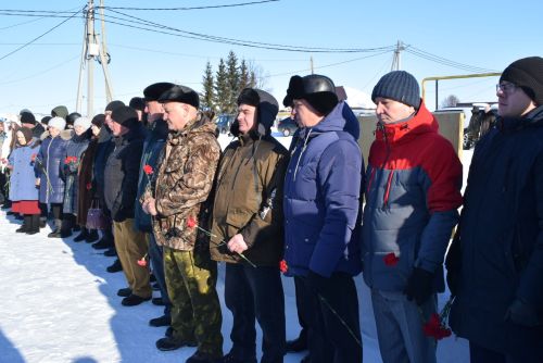 Митинг памяти в Тукаевском районе: Тукаевцы почтили память павших воинов Афганистана