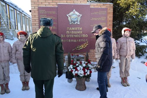 Митинг памяти в Тукаевском районе: Тукаевцы почтили память павших воинов Афганистана