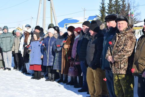 Митинг памяти в Тукаевском районе: Тукаевцы почтили память павших воинов Афганистана