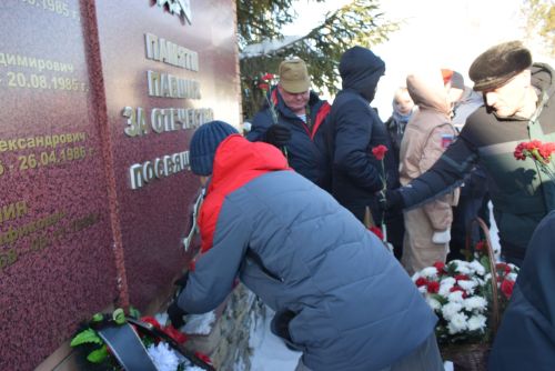 Митинг памяти в Тукаевском районе: Тукаевцы почтили память павших воинов Афганистана