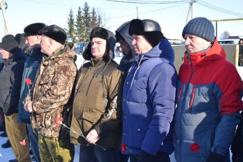Митинг памяти в Тукаевском районе: Тукаевцы почтили память павших воинов Афганистана