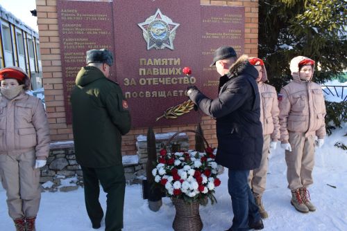 Митинг памяти в Тукаевском районе: Тукаевцы почтили память павших воинов Афганистана