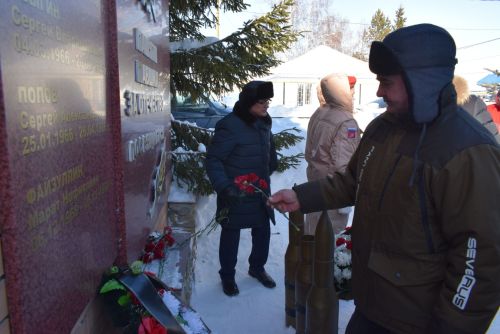 Митинг памяти в Тукаевском районе: Тукаевцы почтили память павших воинов Афганистана