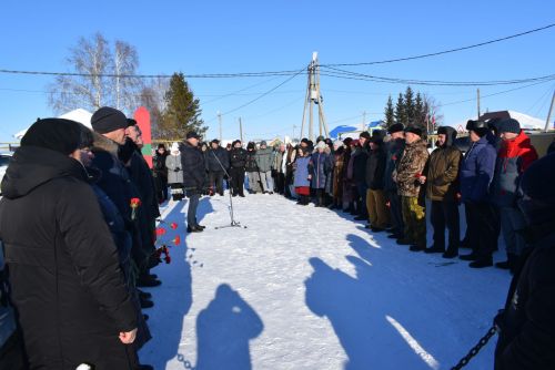 Митинг памяти в Тукаевском районе: Тукаевцы почтили память павших воинов Афганистана