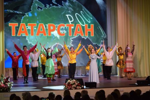 Торжественное закрытие Года педагога и наставника: Педагоги Тукаевского района получили заслуженное признание