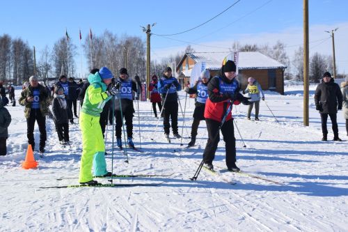 Год семьи на лыжных гонках: спорт, достижения и важность семейных ценностей