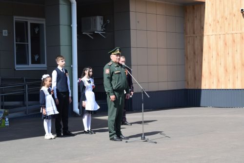 В честь героев: торжественный митинг и посадка деревьев в Шилнебашской школе