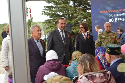 В Тукаевском районе зажгли Вечный огонь