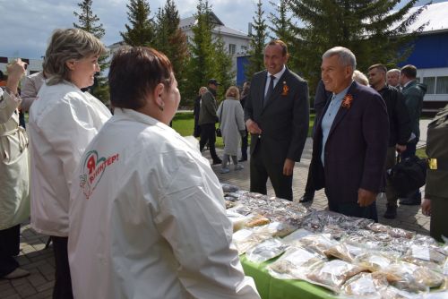 В Тукаевском районе зажгли Вечный огонь
