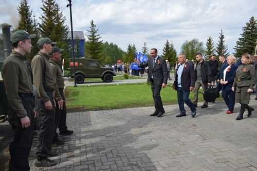 В Тукаевском районе зажгли Вечный огонь