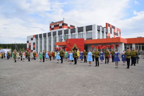 В Тукаевском районе зажгли Вечный огонь