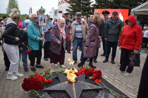 В Тукаевском районе зажгли Вечный огонь