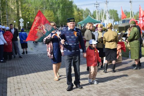 В Тукаевском районе зажгли Вечный огонь