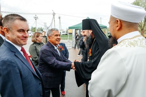 В Тукаевском районе зажгли Вечный огонь