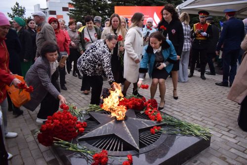 В Тукаевском районе зажгли Вечный огонь