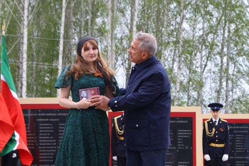 В Тукаевском районе зажгли Вечный огонь