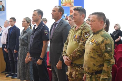 С гордостью быть гражданином великой России!