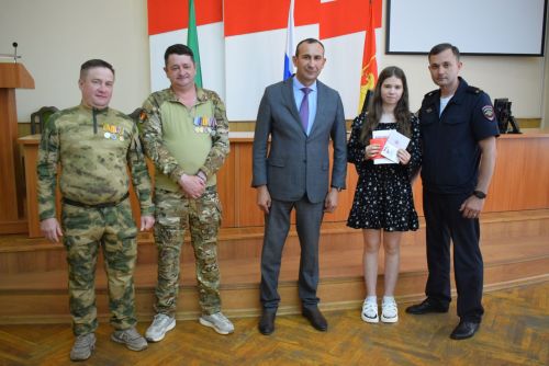 С гордостью быть гражданином великой России!