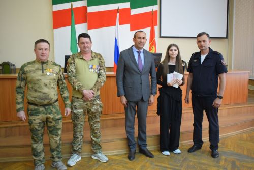 С гордостью быть гражданином великой России!
