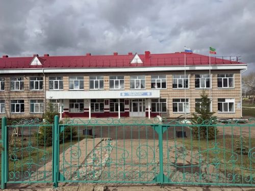 В селе Калмаш капитально ремонтируют школу