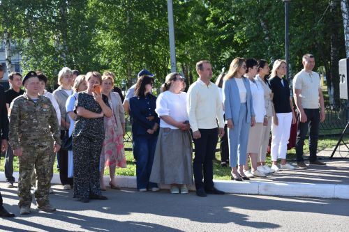 В зону проведения спецоперации отправилась очередная важная миссия — 49-й гуманитарный конвой